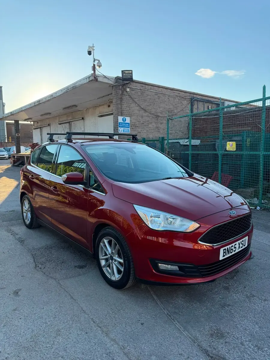 Used Ford C-MAX Zetec 2015 Red MPV