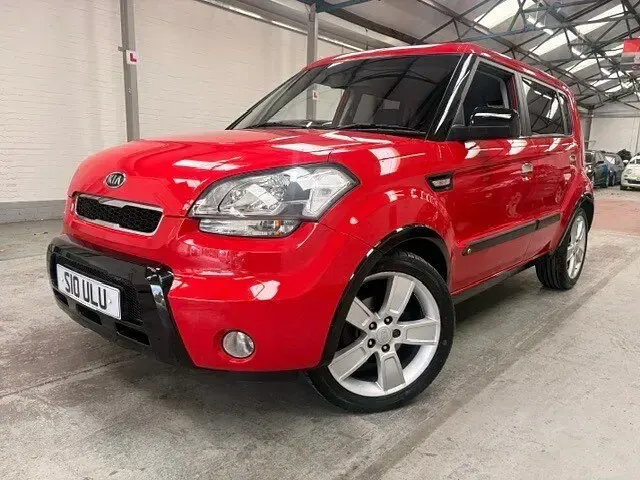Used Kia Soul 126 HP (92 kW) 2009 Red SUV