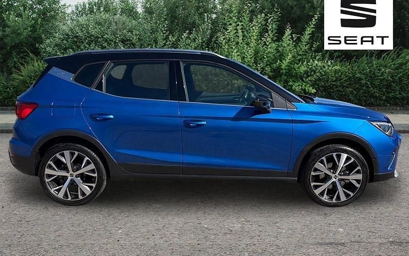 Used Seat Arona Xperience Lux 116 HP (85 kW) 2025 Blue SUV