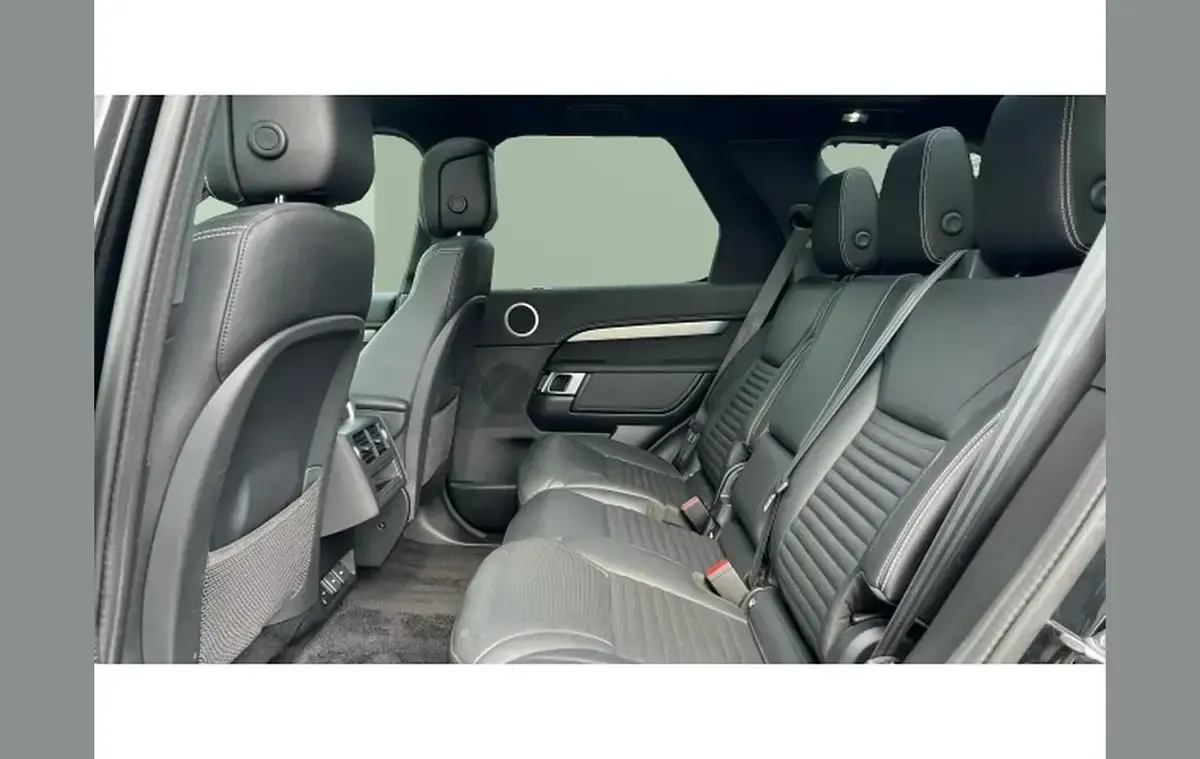 Used Land Rover Discovery SE Dynamic 296 HP (217 kW) 2023 Black SUV