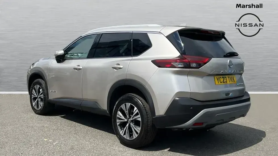 Used Nissan X-Trail N-Connecta 204 HP (150 kW) 2023 Silver SUV