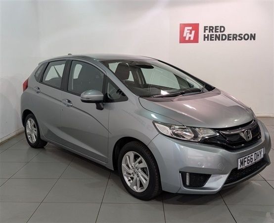 Silver Used 2016 Honda Jazz SE Hatchback | £11,995 (A bit pricey) - Image 1/1