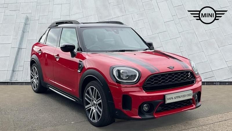Used Mini Cooper S Countryman Exclusive 192 HP (141 kW) 2022 Chili red SUV