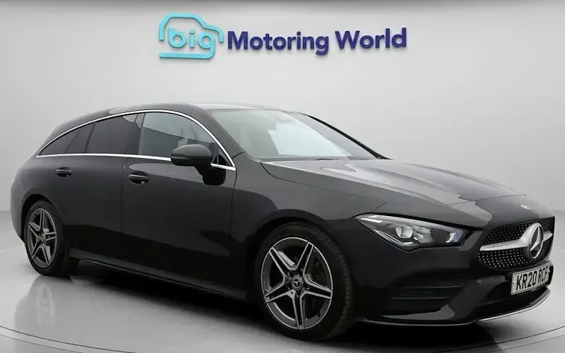 Usado Mercedes CLA180 Shooting Brake AMG line 136 HP (100 kW) 2022 Carrinha