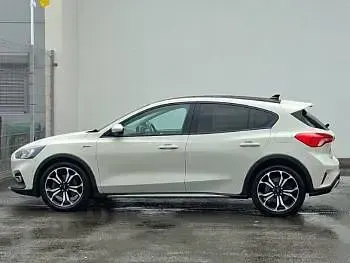 Usado Ford Focus Active X 125 HP (91 kW) 2020 Branco Citadino
