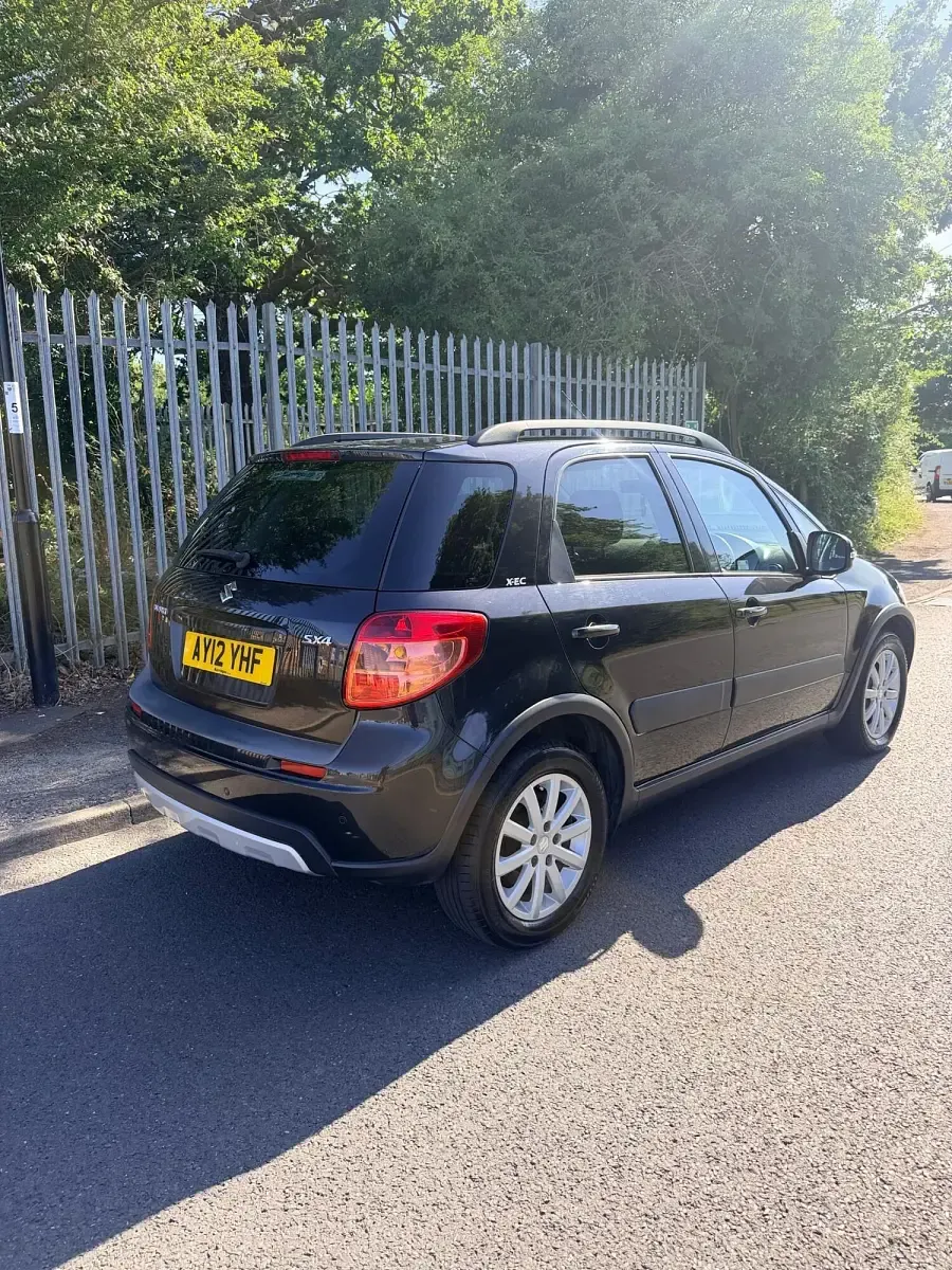 Used Suzuki SX4 2012 Black Hatchback