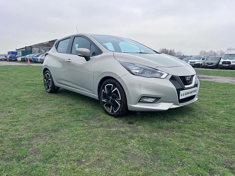 Used Nissan Micra Acenta 92 HP (67 kW) 2021 Silver Hatchback