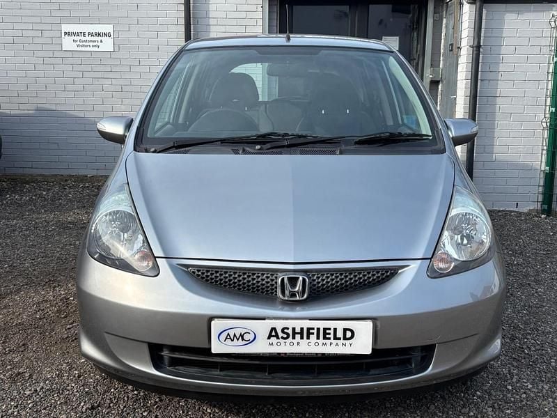 Used Honda Jazz SE 82 HP (60 kW) 2008 Silver Hatchback