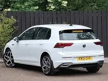 Used VW Golf Style 150 HP (110 kW) 2021 White Coupe