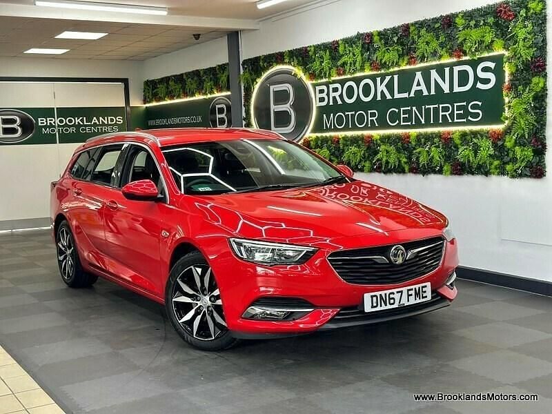 Red Used 2017 Vauxhall Insignia Estate | £10,285 (Fair price) - Image 1/3
