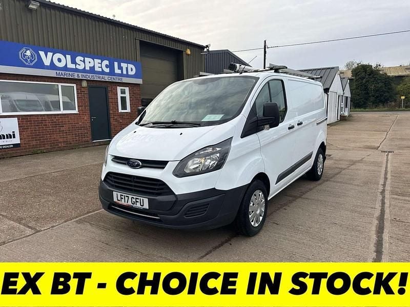 Used Ford Transit Custom 105 HP (77 kW) 2017 White Van