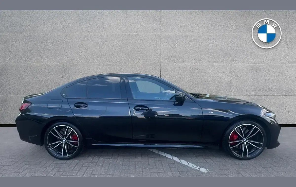 Used BMW 320 M Sport 184 HP (135 kW) 2023 Black Sedan
