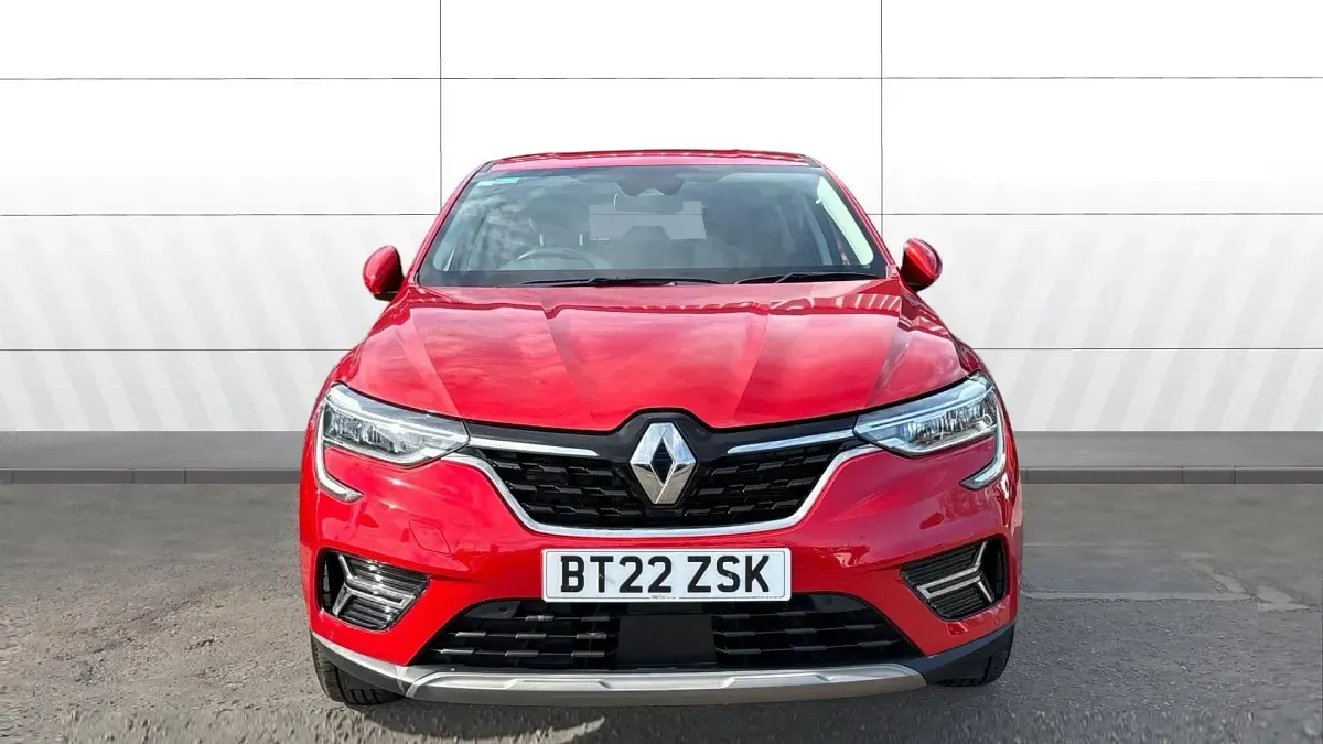 Usado Renault Arkana Iconic 142 HP (104 kW) 2022 SUV