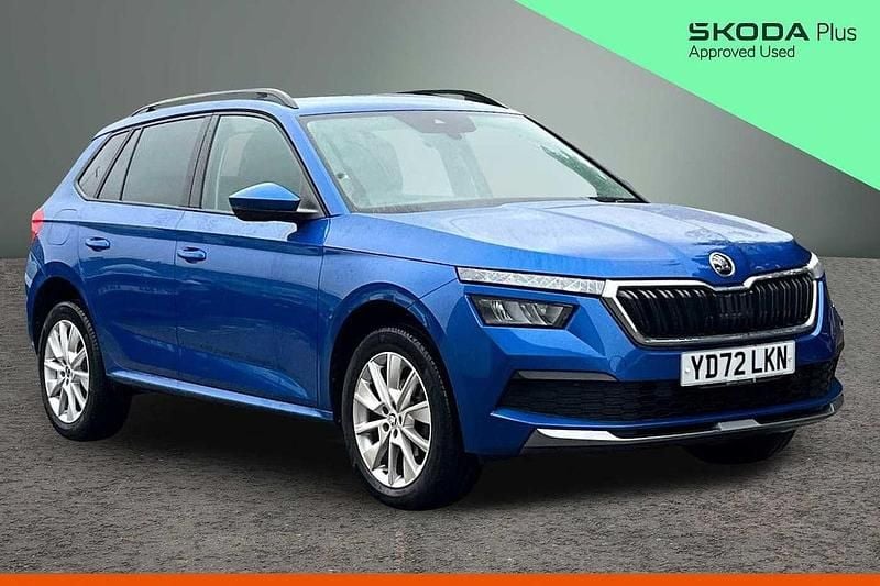 Used Skoda 110 R SE Drive 81 HP (59 kW) 2023 Race blue metallic Estate