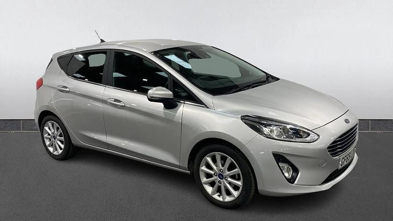 Used Ford Fiesta Titanium 100 HP (73 kW) 2019 Silver Hatchback
