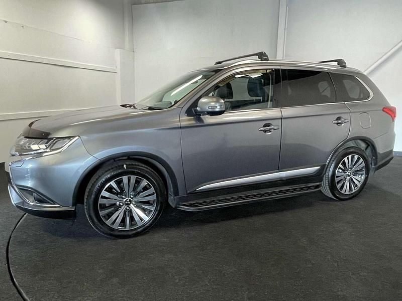 Used Mitsubishi Outlander 150 HP (110 kW) 2019 Grey SUV