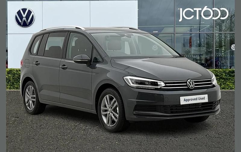 Used VW Touran Match 147 HP (108 kW) 2025 Grey MPV