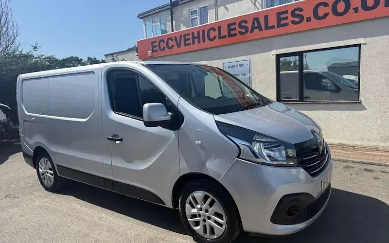 Begagnad Renault Trafic 125 HK (91 kW) 2018 Minibuss