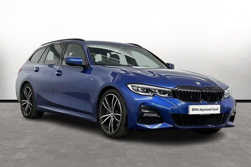 Blue Used 2020 BMW 320 M Sport Estate | £27,800 (Expensive) - Image 1/3