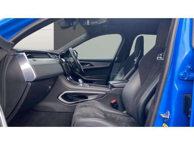Image 3/4