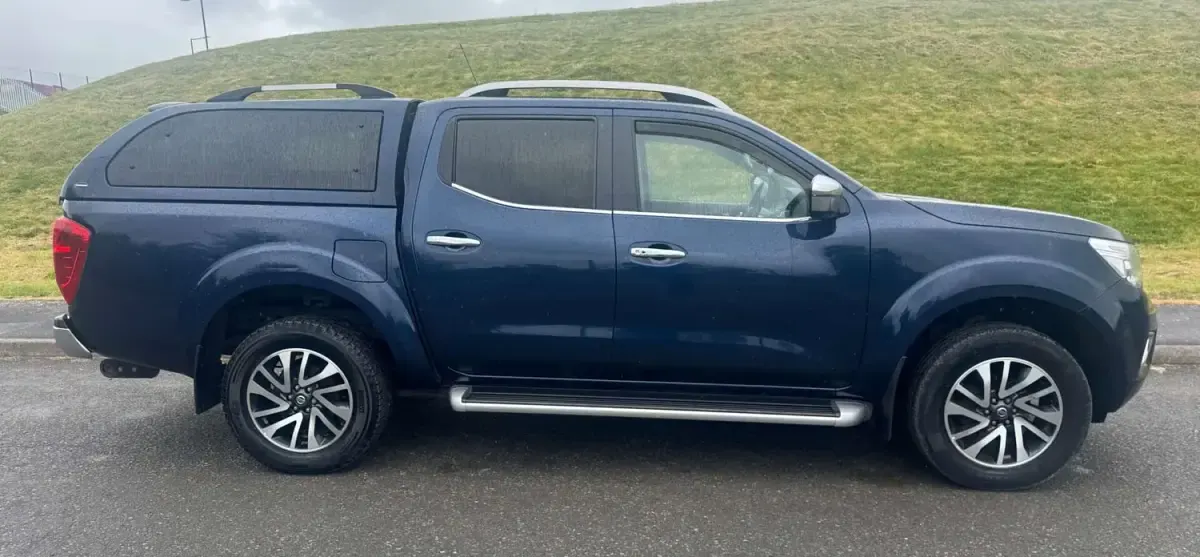 Usado Nissan Navara Tekna 190 CV (139 kW) 2019 Azul Pickup/Camioneta