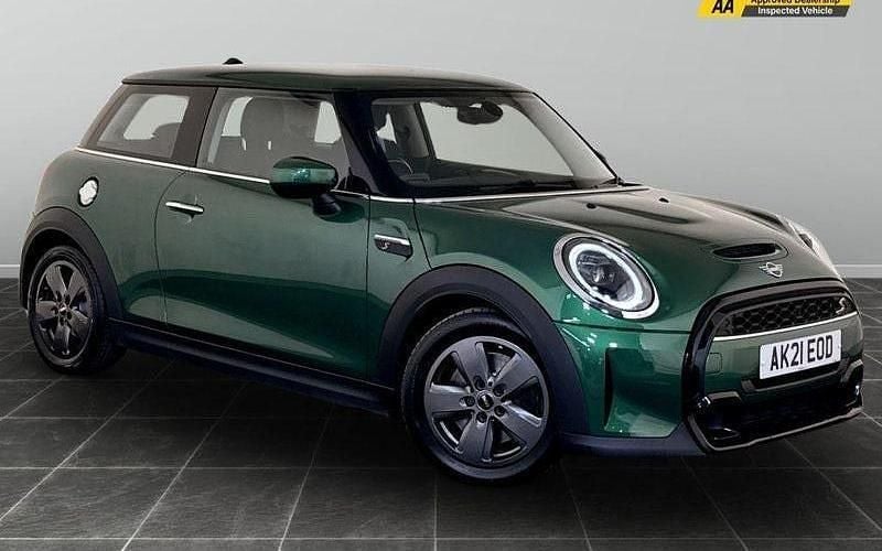 Green Used 2021 Mini Cooper S Classic Hatchback | £12,595 (Super price) - Image 1/2