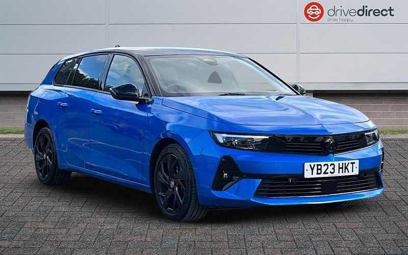 Used 2025 Vauxhall Astra Estate | £18,690 (Super price) - Image 1/4
