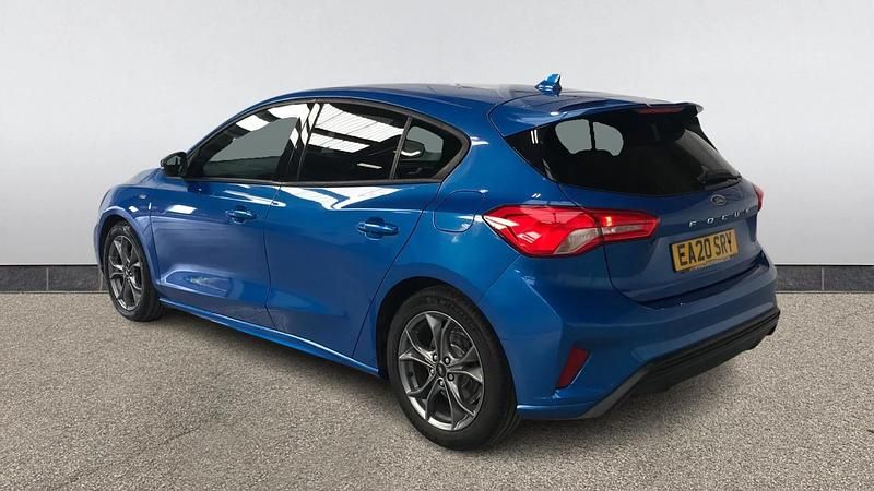 Used Ford Focus ST-Line 125 HP (91 kW) 2020 Blue Hatchback