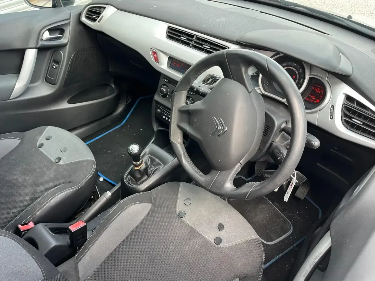 Used Citroën C3 VTR Sport 2013 Black Hatchback
