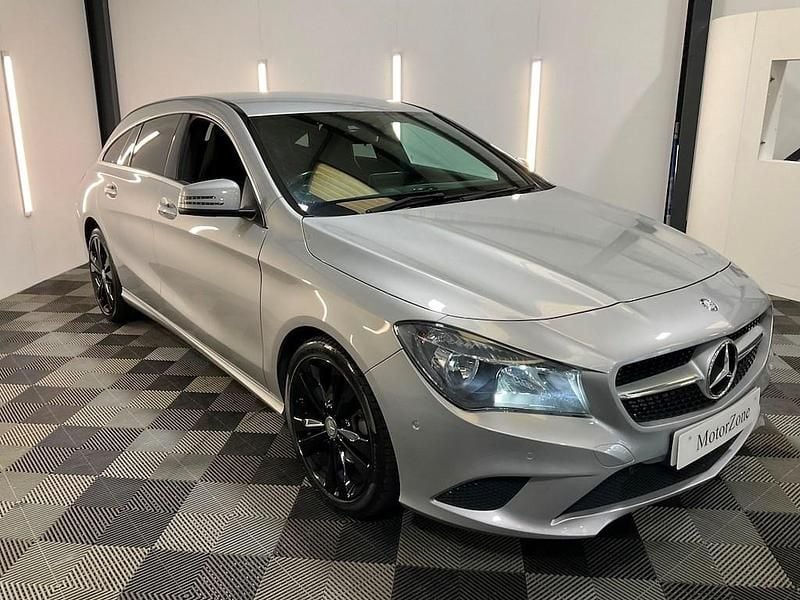 Used Mercedes CLA200 136 HP (100 kW) 2015 Silver Estate