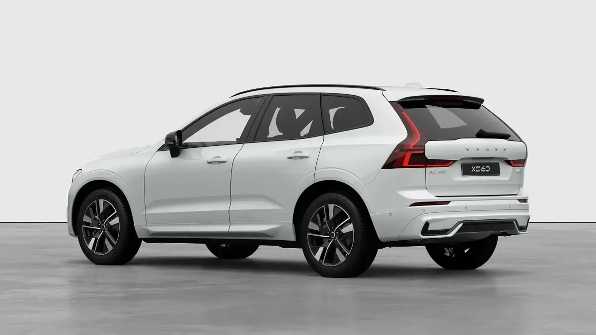New Volvo XC60 Plus 250 HP (183 kW) 2026 Ice white SUV