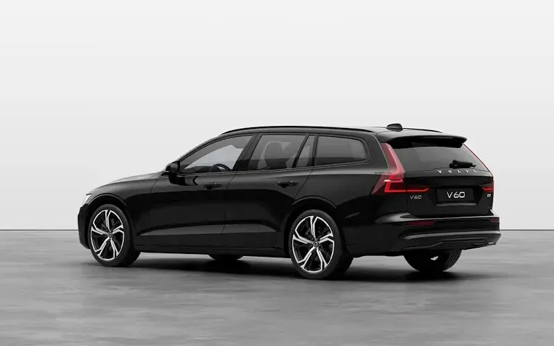 New Volvo V60 Plus 197 HP (144 kW) 2026 Estate
