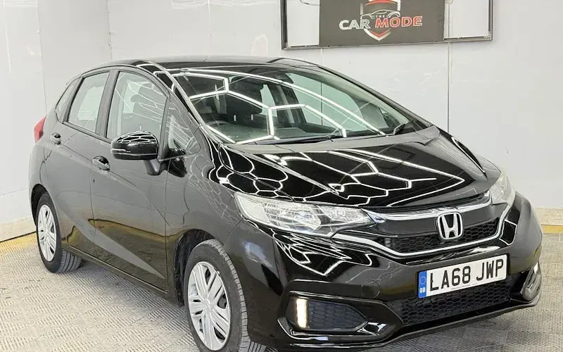 Used Honda Jazz S 102 HP (75 kW) 2019 Hatchback