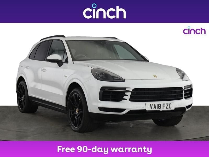 White Used 2018 Porsche Cayenne SUV | £36,049 (Good price) - Image 1/3