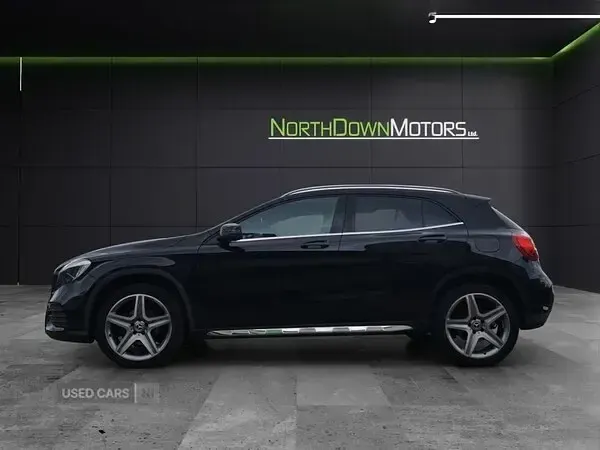 Used Mercedes GLA200 AMG line 156 HP (114 kW) 2018 Black SUV