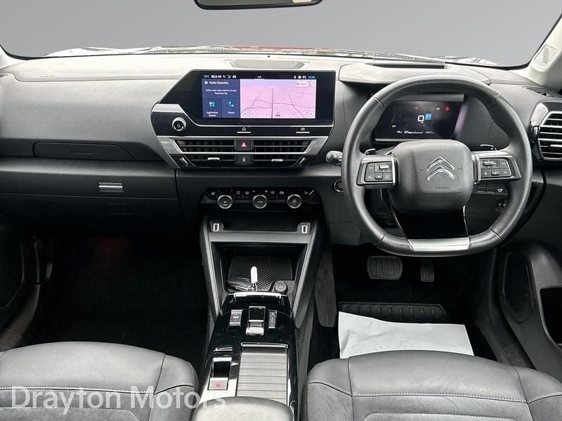 Gebraucht Citroën C4 PureTech 130 PS (95 kW) 2024 Schwarz SUV