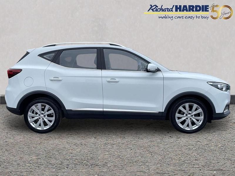 Used MG ZS Excite 105 HP (77 kW) 2019 White SUV