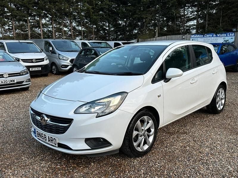Used Vauxhall Corsa 75 HP (55 kW) 2019 White Hatchback