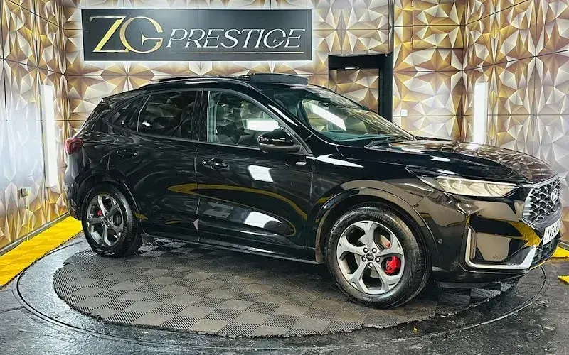 Used Ford Kuga ST-Line 179 HP (131 kW) 2024 SUV