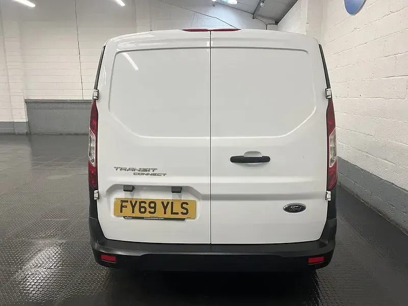 Used Ford Transit Connect S 100 HP (73 kW) 2019 White MPV