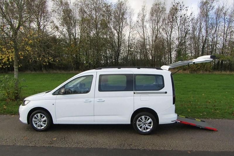 Grey Used 2023 VW Caddy Maxi Life MPV | £23,995 (A bit pricey) - Image 1/1