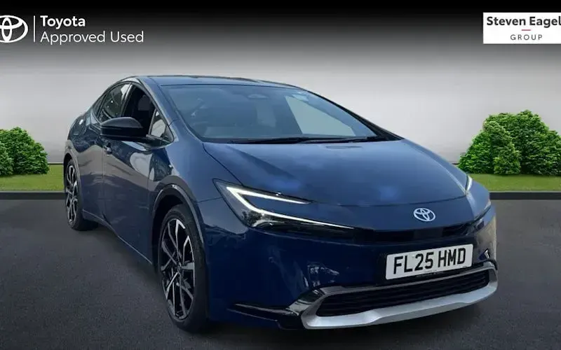 Used Toyota Prius 223 HP (164 kW) 2025 Hatchback