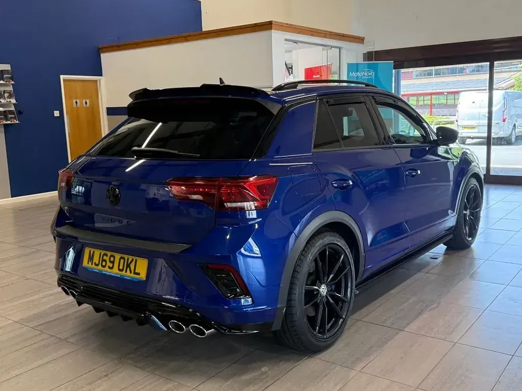 Used VW T-Roc R 300 HP (220 kW) 2019 Blue SUV
