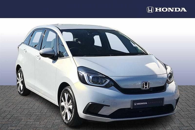 Used Honda Jazz Hybrid 109 HP (80 kW) 2021 White Hatchback