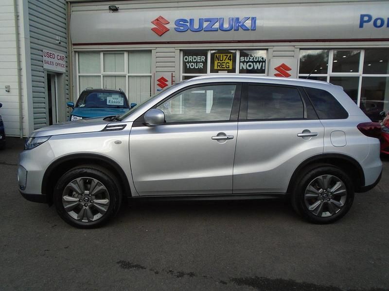 Used Suzuki Vitara SZ-T 116 HP (85 kW) 2023 Silver SUV