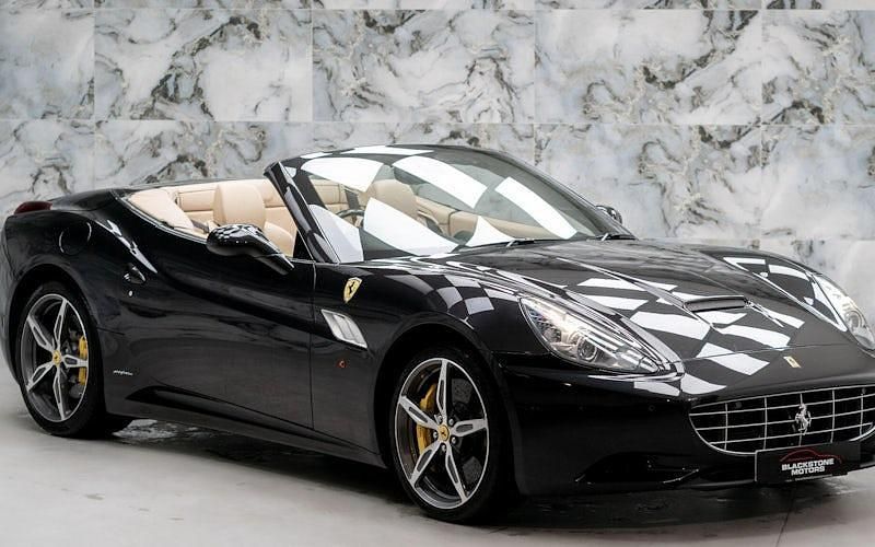 Used Ferrari California 490 HP (360 kW) 2014 Black Cabriolet