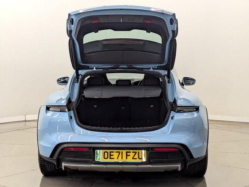 Used Porsche Taycan Performance Package 350 kW (476 HP) 2021 Blue Estate