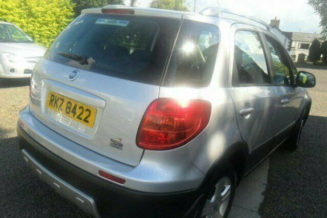 Usado Fiat Sedici 120 HP (88 kW) 2006 SUV