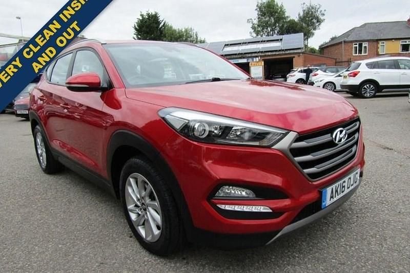 Red Used 2016 Hyundai Tucson SE SUV | £9,750 (Super price) - Image 1/1