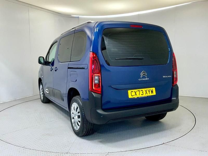 Used Citroën Berlingo Feel 130 HP (95 kW) 2023 Blue MPV